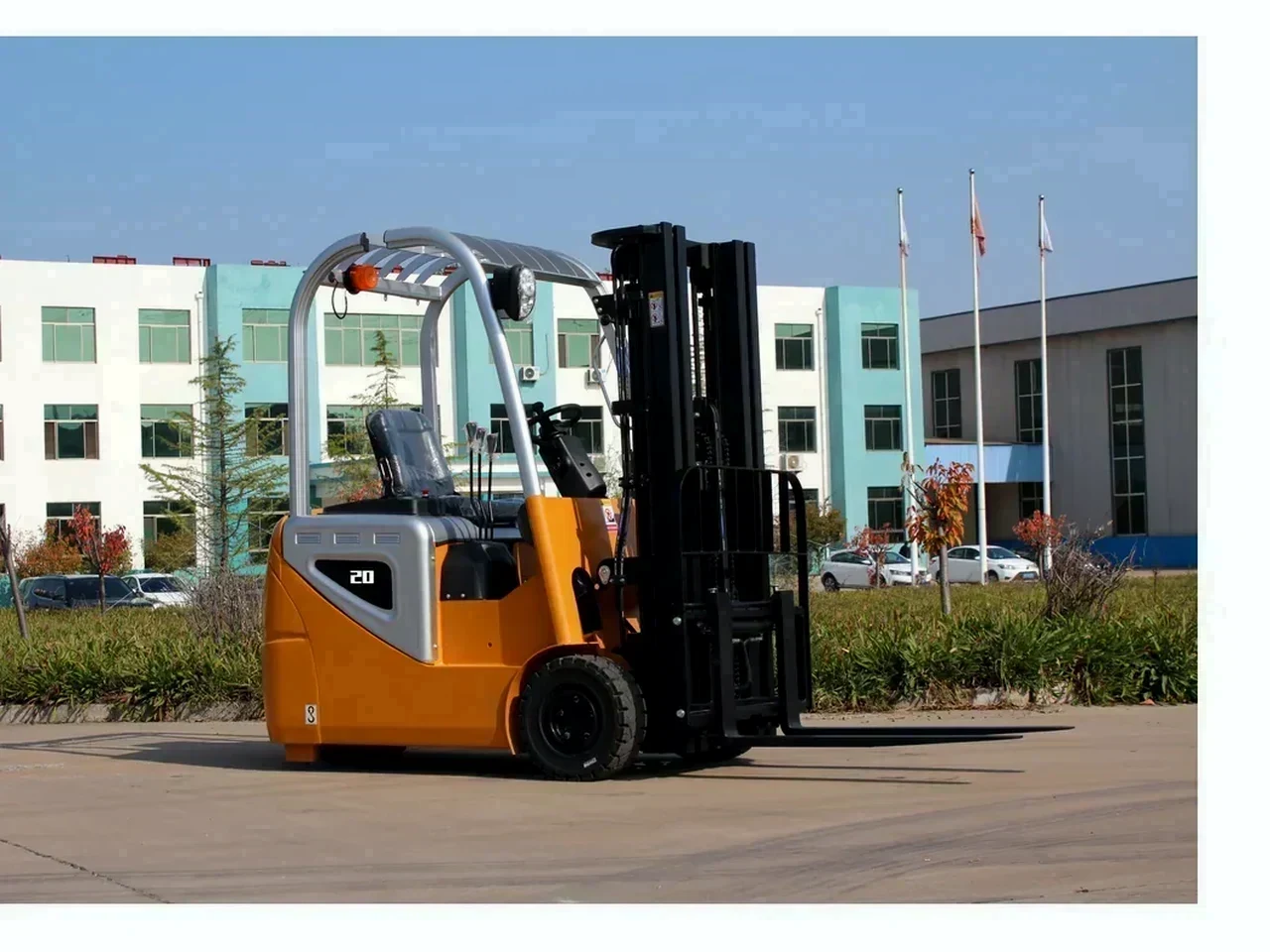 CPE-20 Dual Drive Electric Forklift